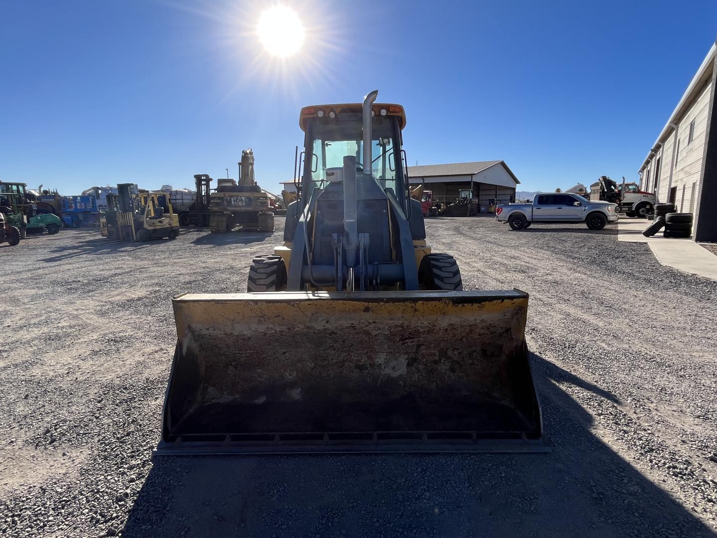 ./imagenes/INVOICE/2019/17303/RETROEXCAVADORA JOHN DEERE 310SK (8).JPG